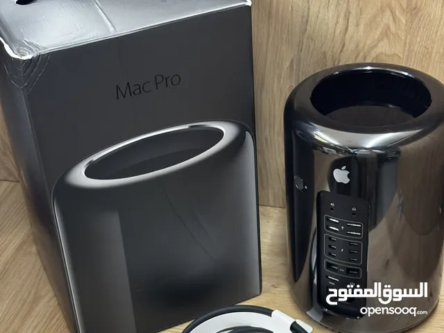 Mac Pro 2012. intel Xeon e5. 32 RAM. 256 M.2. GPU AMD Radeon 3 Gigabytes RAM