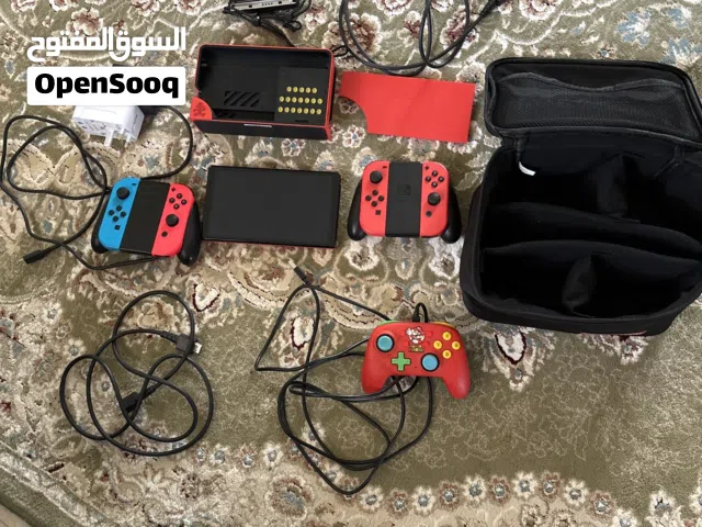 Nintendo oled مع شنطة ومساحة finish me 69omr
