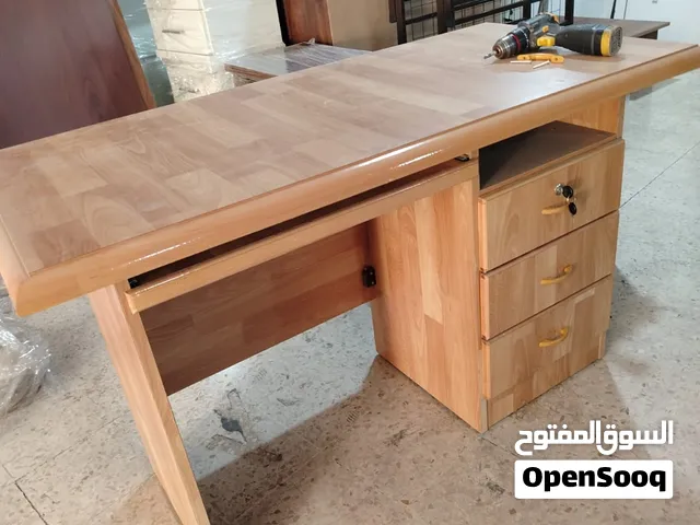 مكاتب جاهز وتفصيل حسب الطلب