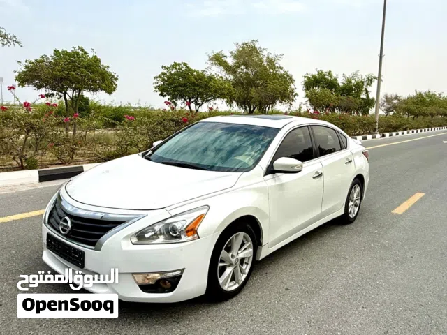 2013 نيسان التيما SV
