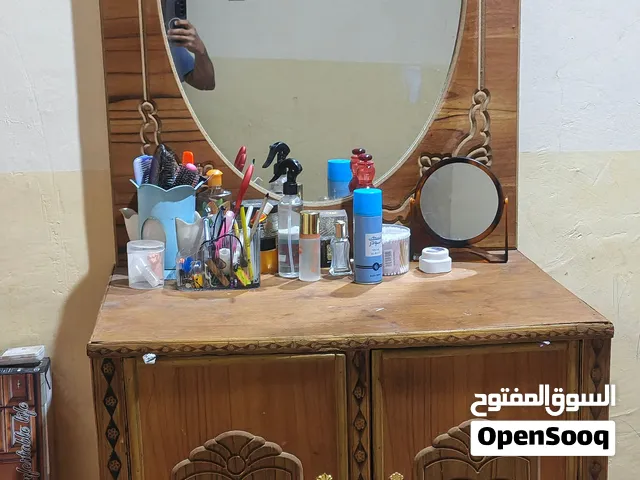 ميز مرايه عراقي صاج مستعمل للبيع السعر 100 وبية مجال