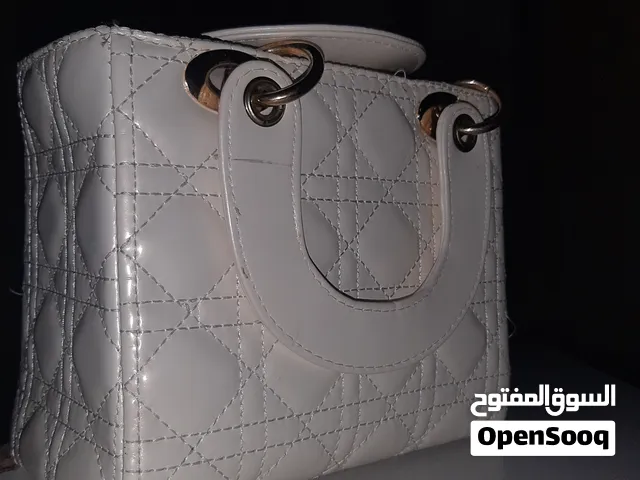 White  for sale  in Al Batinah