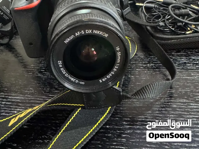 Nikonنيكون