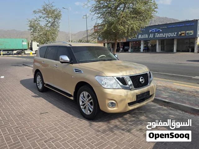 Dhs 26500/=  2012 Nissan Patrol LE Platinum قمه في النظافه - مسرفس بالكامل  - بحالة ممتازة جداً
