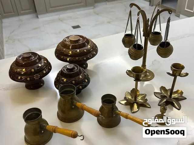نحاسيات ومطبقيات خشب