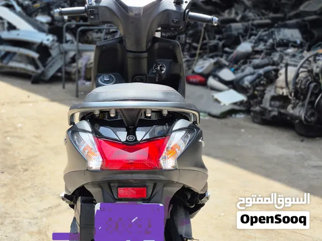 Yamaha Axis Z 125cc Reliable, fuel-efficient, and smooth 125cc scooter. Perfect for daily city