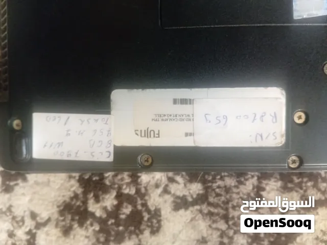 Fujitsu Laptop - Core i5 7th Gen (Clean مساحه 256 Condition)