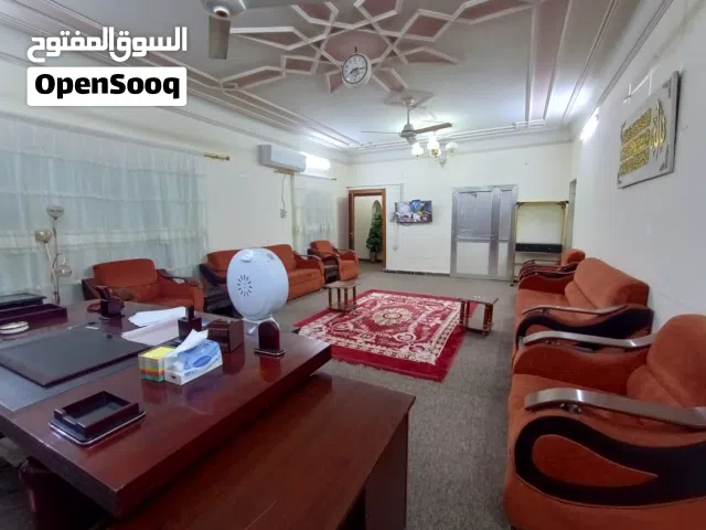 بيت طابق واحد للايجار في الجبيلة يؤجر للشركات و المكاتب الرسمية و العوائل و شركات التوصيل