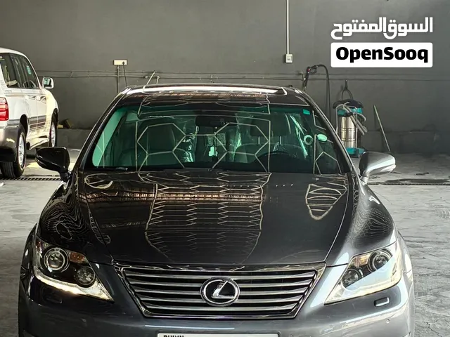 Lexus LS 460 2012