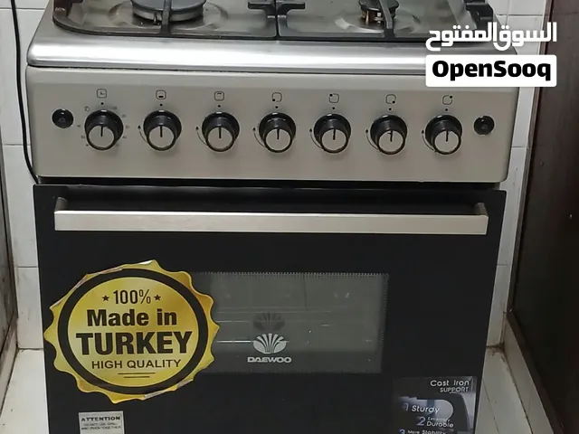 Daewoo cooking range 3 years old