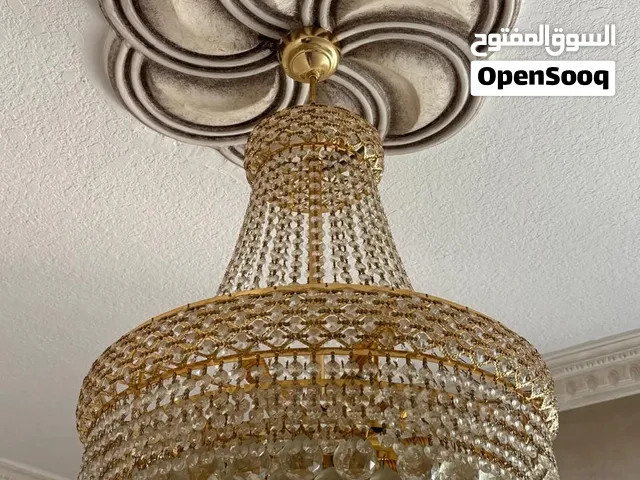 ثريات للبيت شبه جديدة ديكورية