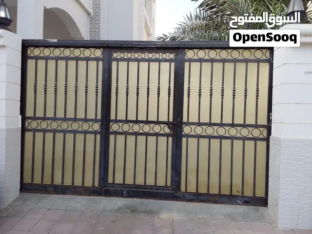 steel main gate and interlock