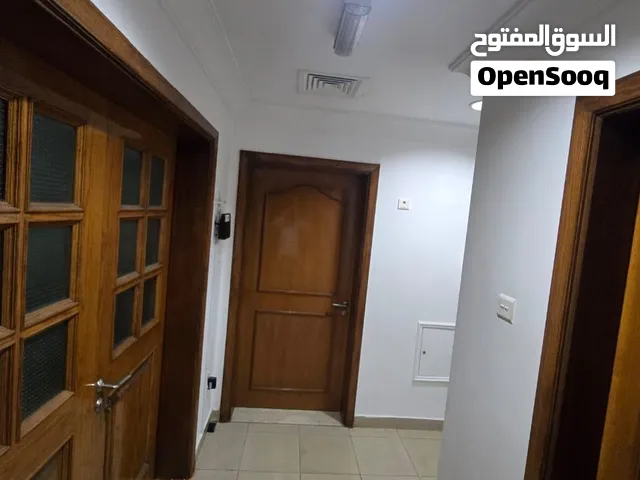 صاله للأيجار / Large Room for Rent