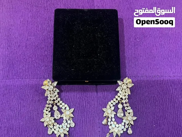 حلق سوارفسكي مطلي ذهب