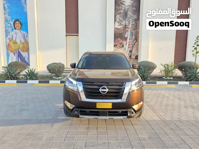 Used Nissan Pathfinder in Muscat