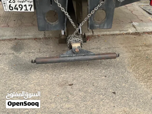 علاق سيارات بحالة ممتازة