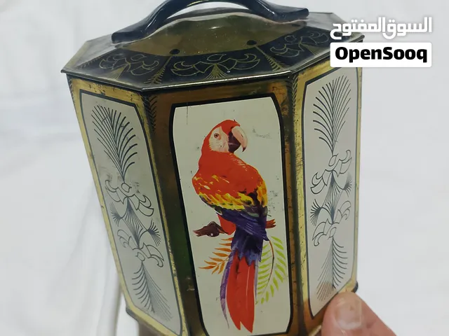 علبة بسكويت أصلية  تاريخ الصنع 1960