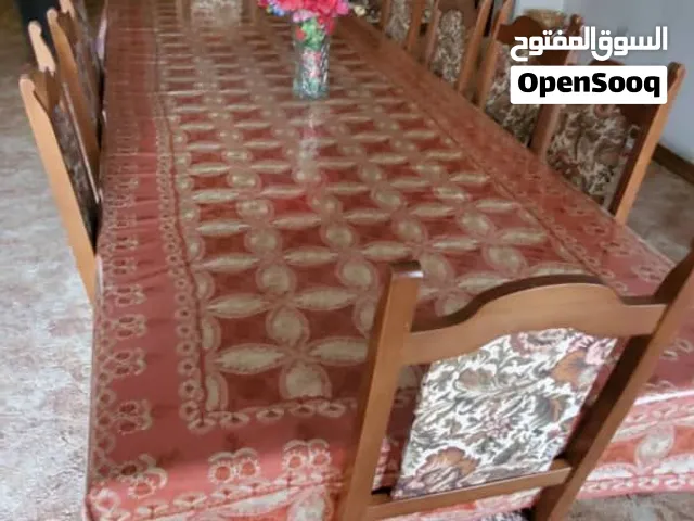 طاولة طعام 10 كراسي خشب زان  عرطه. حجم كبير