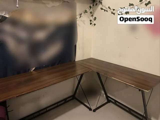 طاولة مكتب زاوية حرف L