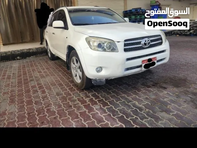 Toyota rav4  gcc 4 cylinder
