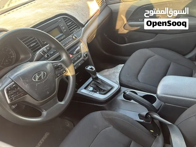 hyundai elentra Se 2018