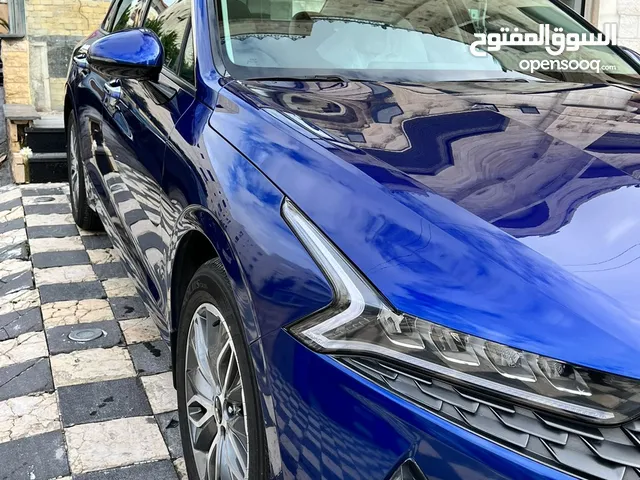 Sedan Kia in Amman