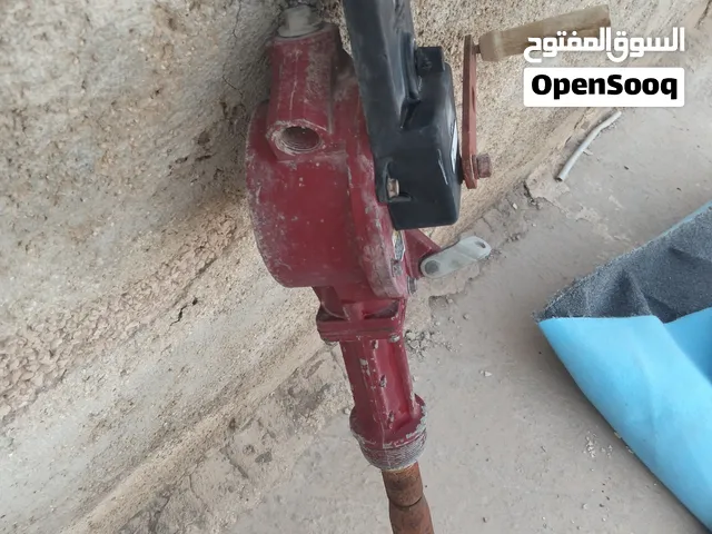 مضخات وشفط زيوت وجميع مشتقات البترول