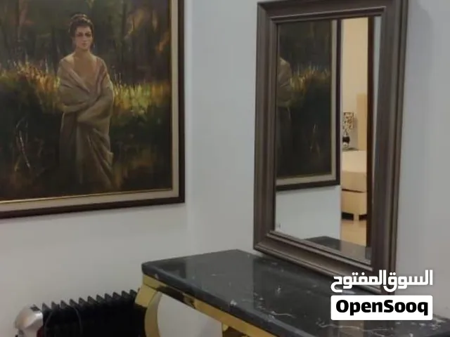 كونسول ومراية مصري