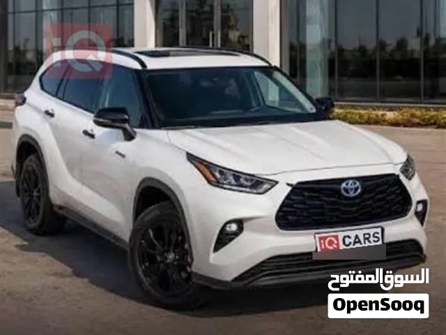 Used Toyota Highlander in Basra