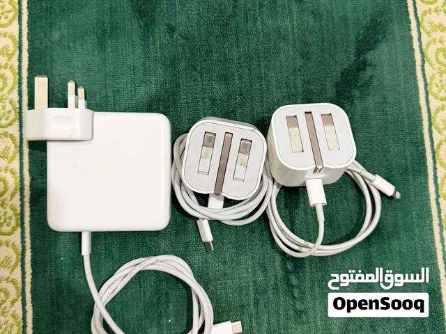 شواحن اصلية اتنين شاحن 20 واط وشاحن 61 واط اصليين