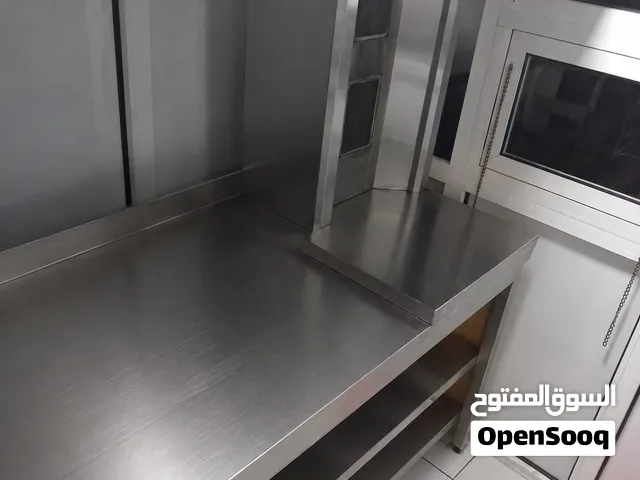 معدات للبيع بحالة جيدة