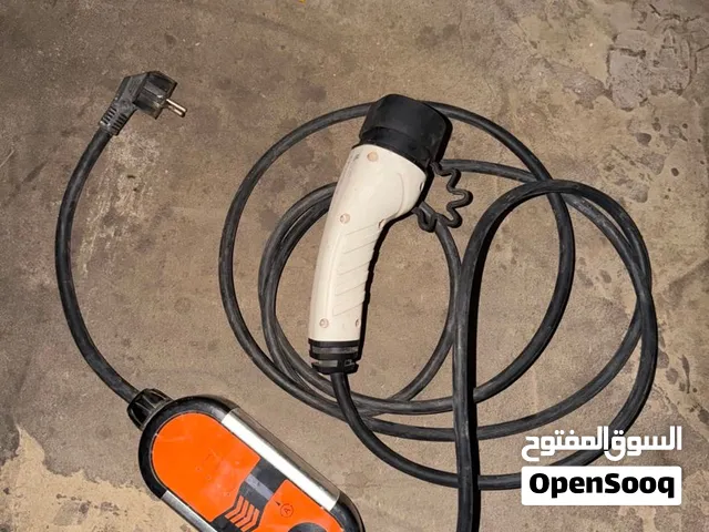 شاحن سيارات كهربا