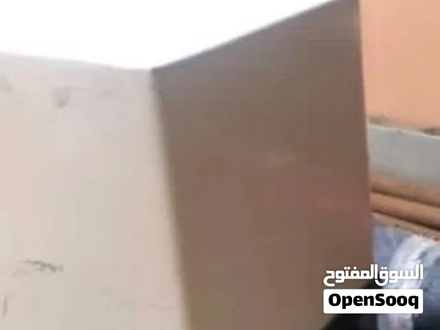 Deliver box with stand