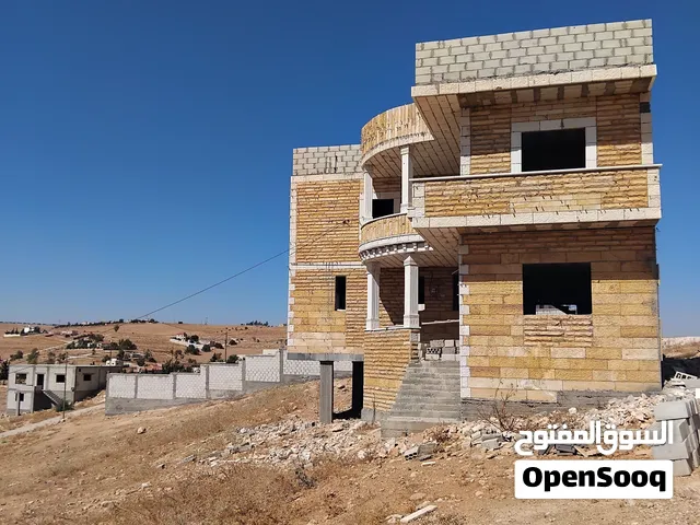 3 Bedrooms Farms for Sale in Mafraq Rhab