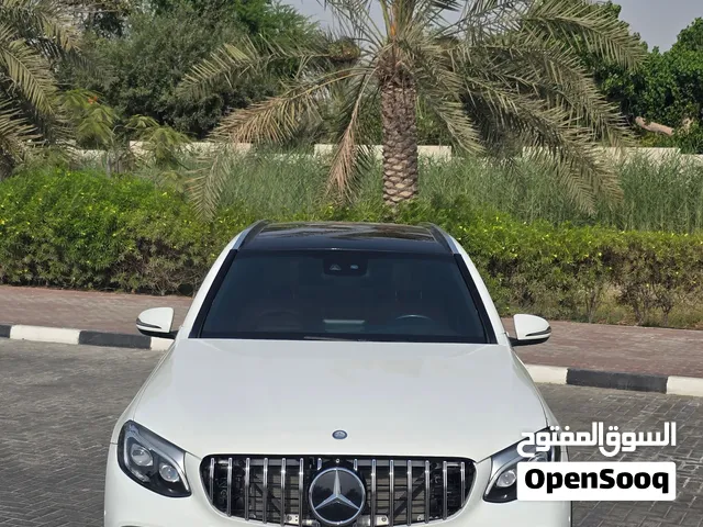 مرسيدس GLC 2017 خليجي بحاله ممتازة جدا معمول له سيرفس كامل بدون اي اعطال  بسعر فقط 46.000 الله يبارك
