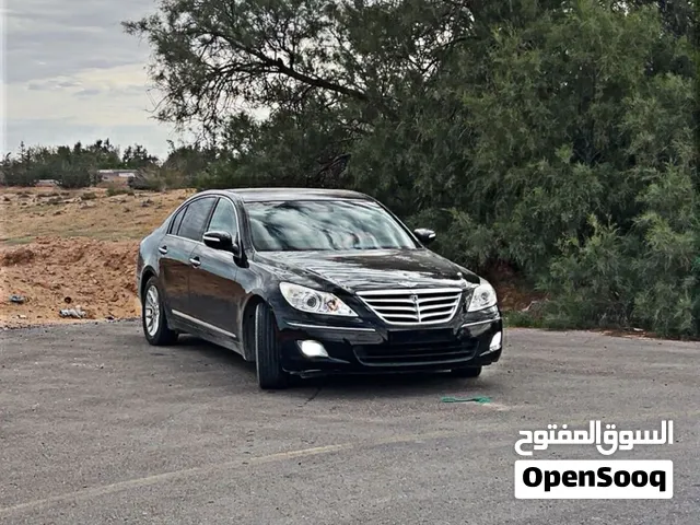 عرض حرق هونداي جنسس فل ناقص فتحه شاشه مقاعد خلفيه واماميه سيارة نضيفه عيوبها- فها دخان ف لفصلة -