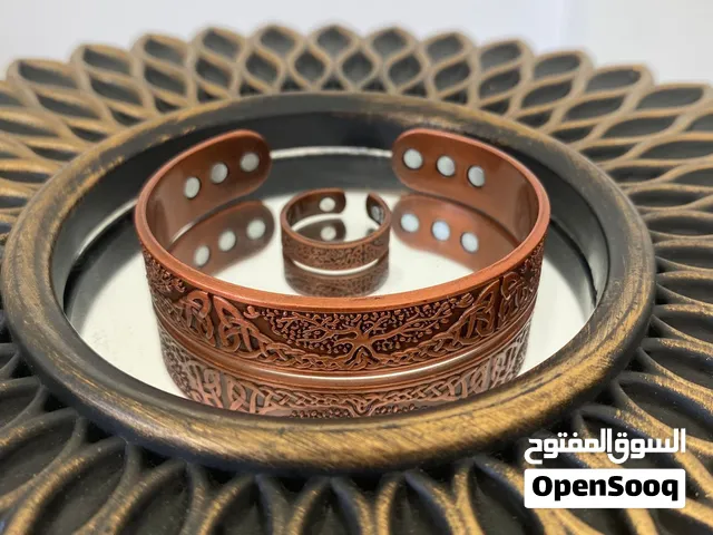 للبيع أساور النحاس