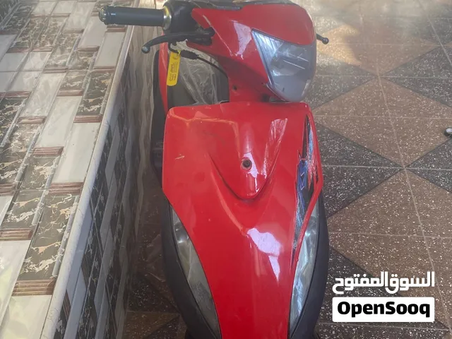 ماكس عدله للبيع لون احمر اقره وصف