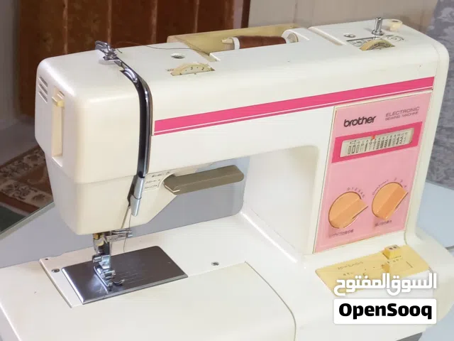 مكينة خياطة مامستعمله نوع كومبال