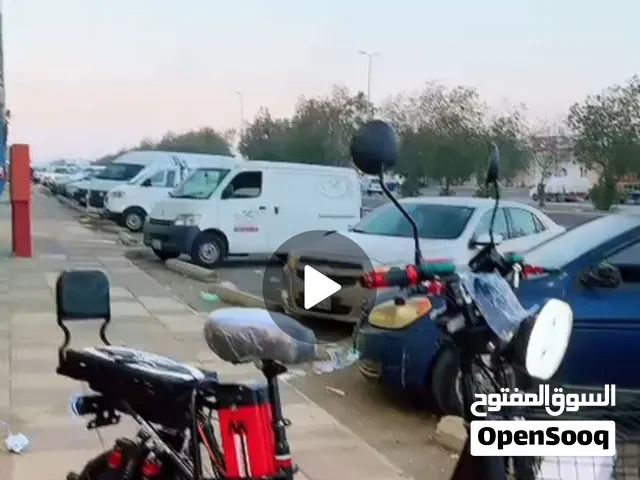 سكوتر روسي محرك بقوه 4000  واط  مواصفاات بفيديو سعر 1950 ريال متاح توصيل لجميع مدن المملكه لطلب تواص