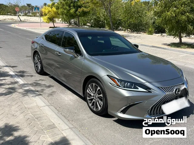 للبيع لكزس es350 موديل 2021 صيانة الوكالة