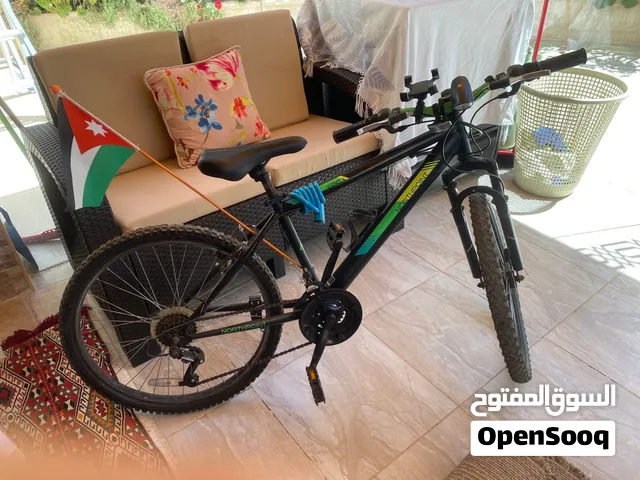 بسكليت اخضر واسود للبيع