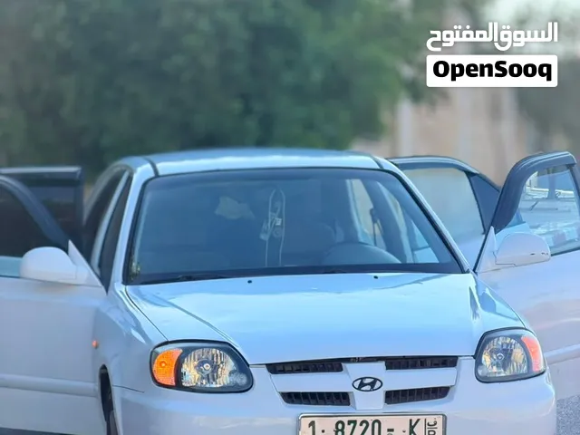 هونداي فيرنا 2004