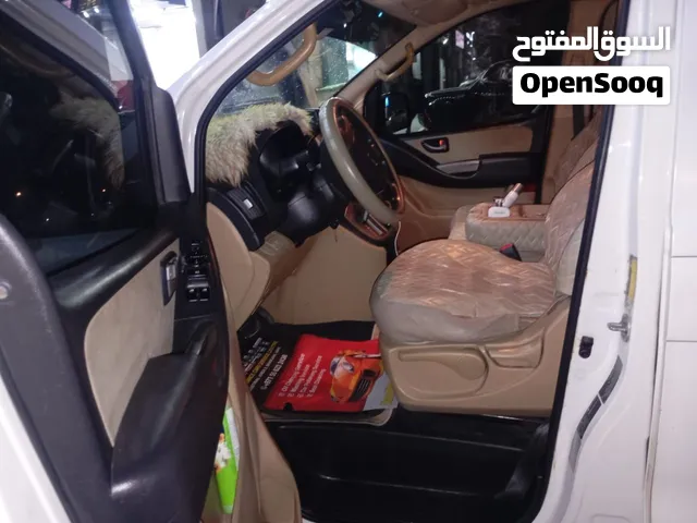 هونداياتش ون من دون حواث جير ماكينة جديدة ضمات جير وماكينة وشاسي خالي من الحوادث