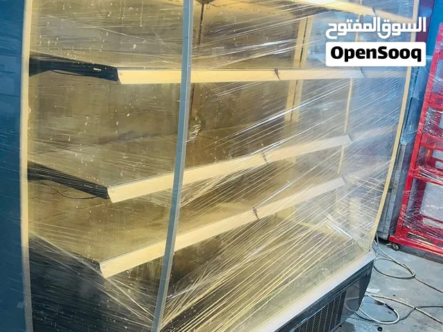ثلاجة عرض سوبرماركت إيطالية
