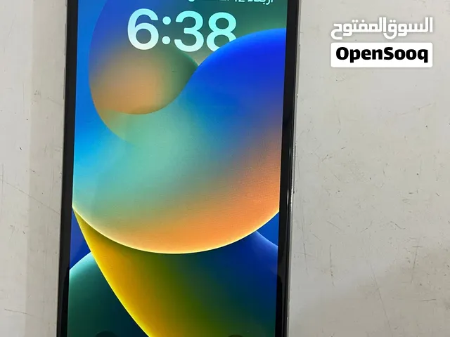 ايفون X 64 بطاريه100 جهاز بصفه عامه ميشكي من شي يبي مرشه خلفيه بس