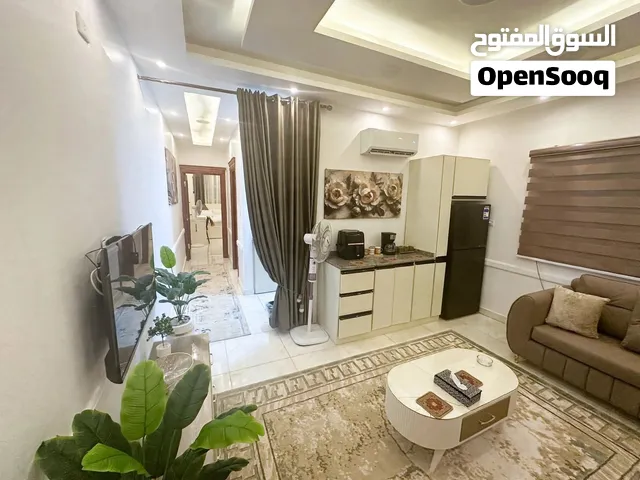 شقة فندقية مفروشة امام بوابة الجلاء جامعة المنصورة