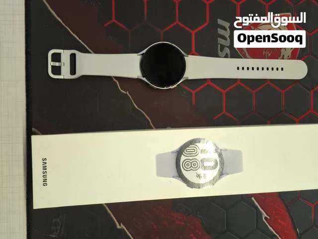 Samsung Galaxy Watch 4 للبيل