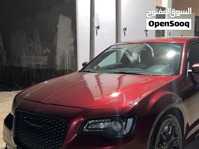 اوباما 2022 ، 8 سلندر ، 300S