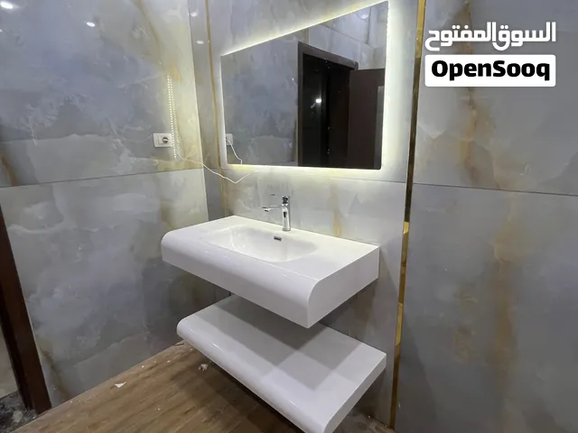 تشطيب سباكة وصيانة تركيب خزانات تركيب مضخات غاطسة وسطحية تركيب مواد صحية